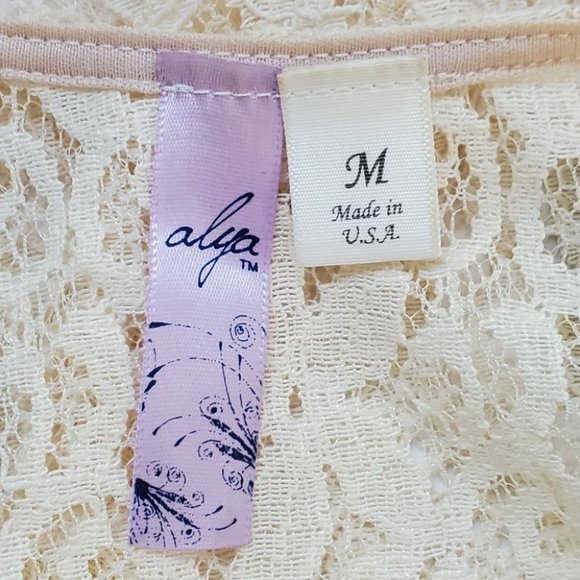 Alya Mixed Media Lace Open Front Vest Size M - Picture 9 of 11